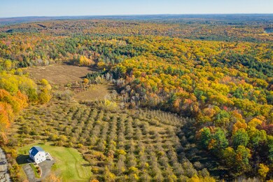 599 Pearl Hill Rd, Fitchburg, MA 01420 - photo 4