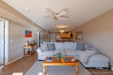 1481 Ledges Dr unit 622, Osage Beach, MO 65065 - photo 3