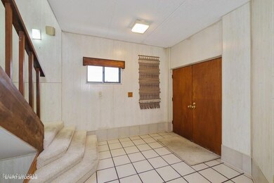 747 S Atlantic Ave, Cocoa Beach, FL 32931 - photo 4