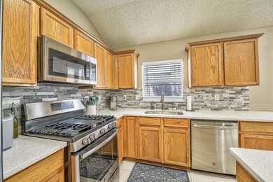 306 Charleston Dr, Wylie, TX 75098 - photo 4