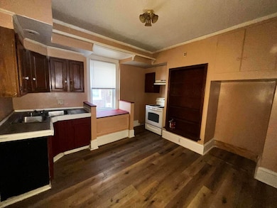 1726 Chapman Ave SW, Roanoke, VA 24016 - photo 7