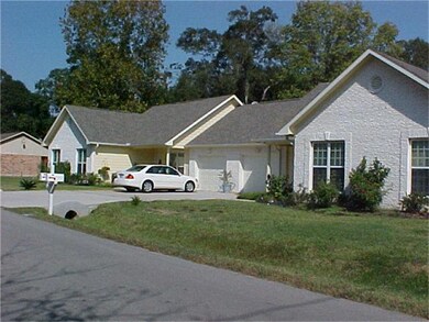 301 N Poplar St, Tomball, TX 77375 - photo 7