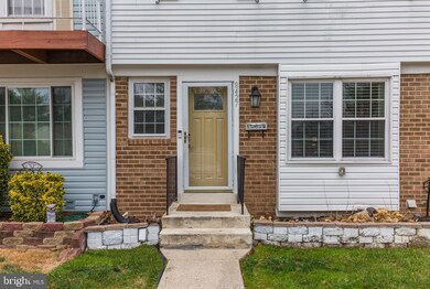 8427 Snowden Oaks Place, Laurel, MD 20708 - photo 2