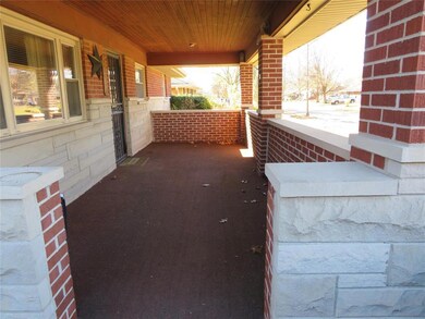 533 S 4th Ave, Beech Grove, IN 46107 - photo 3