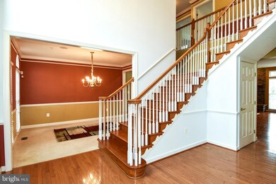 14308 Wicklow Ln, Laurel, MD 20707 - photo 5