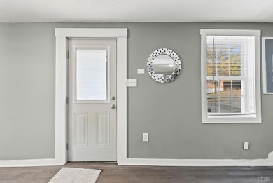 1418 Wise St, Lynchburg, VA 24504 - photo 2