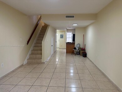 2310 W 60th St unit 9G, Hialeah, FL 33016 - photo 4