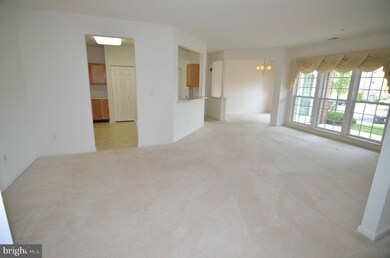 2503 Amber Orchard Ct W unit 104, Odenton, MD 21113 - photo 4
