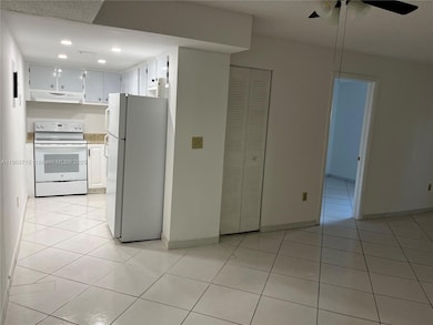 4801 NW 7th St unit 10416, Miami, FL 33126 - photo 4