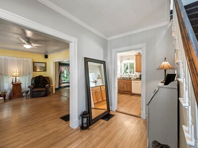 35 Library St, Hudson, NH 03051 - photo 7