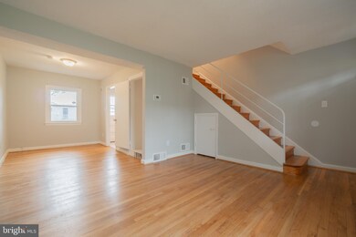2569 Iverson St, Temple Hills, MD 20748 - photo 3