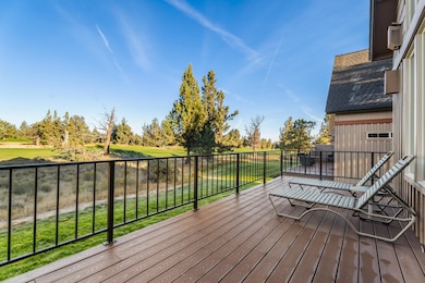 8685 Red Wing Ln, Redmond, OR 97756 - photo 4