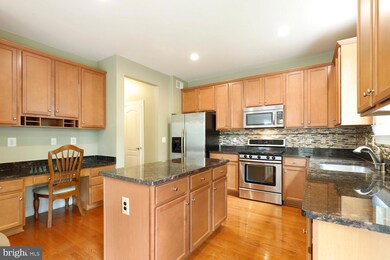 1241 Dogleg Dr, Locust Grove, VA 22508 - photo 4