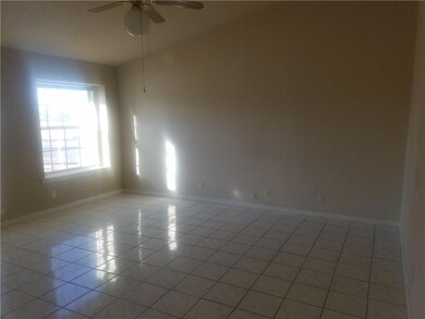 1606 Hartsdale Dr unit A,B, Horizon City, TX 79928 - photo 4