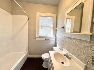 1658 W Main St unit 5, Houston, TX 77006 - photo 7