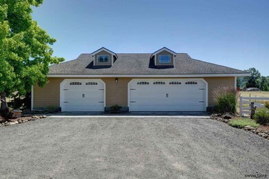 38665 Richardson Gap Rd, Scio, OR 97374 - photo 4