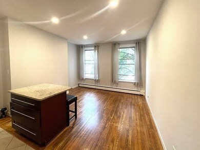 15-17 University Rd unit 25, Brookline, MA 02445 - photo 3