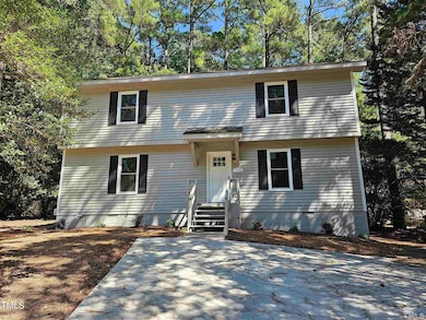 5906 Applewood Ln, Raleigh, NC 27609 - photo 2
