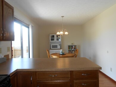 5376 Sawatch Dr, Columbus, OH 43228 - photo 5