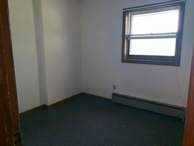 6676 Old Tarlton Pike, Circleville, OH 43113 - photo 7