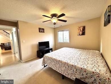 5220 Ravens Crest Dr, Plainsboro, NJ 08536 - photo 7