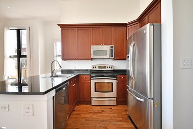 224 S Laurens St unit 410, Greenville, SC 29601 - photo 2