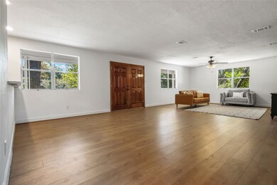 9502 Navajo Rd, Magnolia, TX 77354 - photo 7