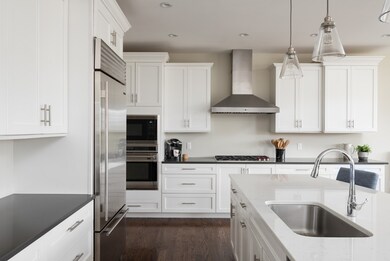 81 Chittenden Ln, Cohasset, MA 02025 - photo 7