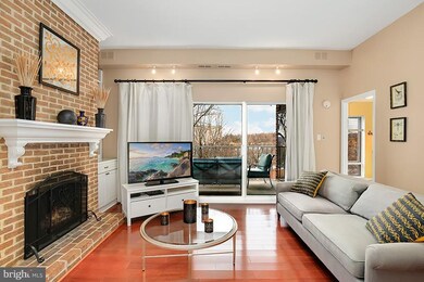 116 Roberts Ln unit 401, Alexandria, VA 22314 - photo 5