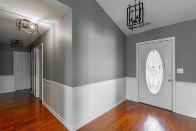 713 Colony Circle HD-40