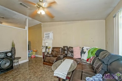 11784 Sewanee Dr, Baton Rouge, LA 70816 - photo 4