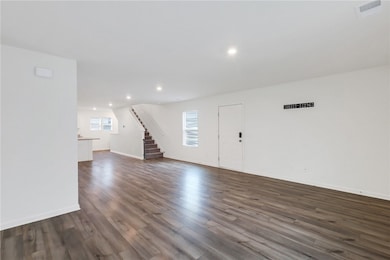 139 Mohr Club Dr, Darien, GA 31305 - photo 7