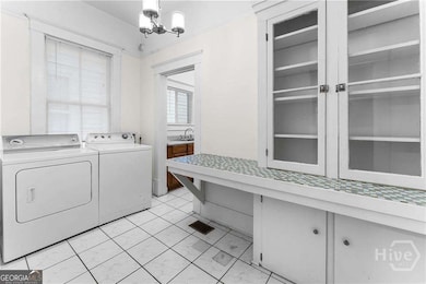 818 Drayton St, Savannah, GA 31401 - photo 3