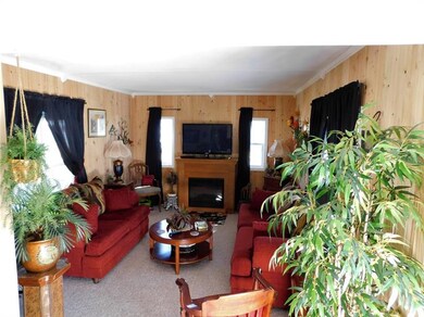 5325 Flint St, Zephyrhills, FL 33542 - photo 4