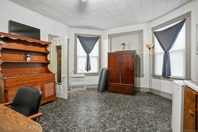 357 Norman St, Bridgeport, CT 06605 - photo 3