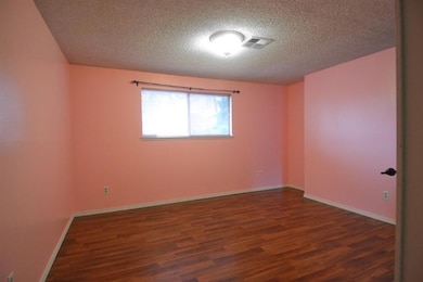 54 SW Eastern Ave, Grants Pass, OR 97526 - photo 5