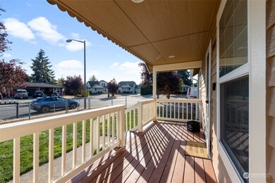 15922 Quail Meadows Ct SE, Yelm, WA 98597 - photo 3