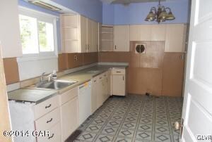 208 W Main St, Weatherly, PA 18255 - photo 5