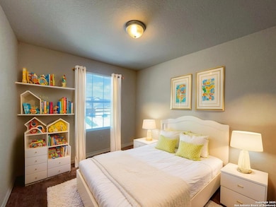 16821 Showdown Path unit 3, Selma, TX 78154 - photo 5