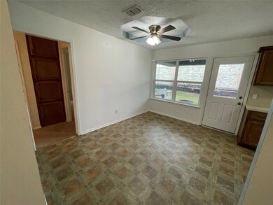 122 Black Forest Dr, Weatherford, TX 76086 - photo 4