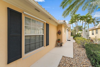 9054 SE Hawks Nest Ct, Hobe Sound, FL 33455 - photo 5