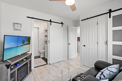 Current owner uses 2nd bedroom as living room - Li