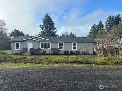 307 Washington 4, Cathlamet, WA 98612 - photo 2