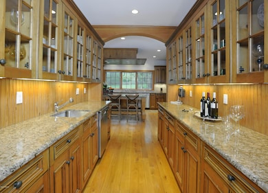 270 Taconic Rd, Greenwich, CT 06831 - photo 7