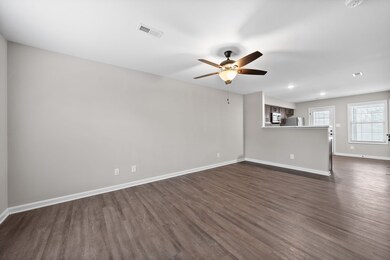 418 Peachers Mill Rd unit C4, Clarksville, TN 37042 - photo 3