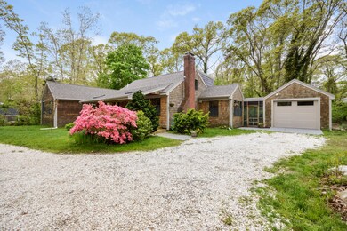 20 Nahomon St, Vineyard Haven, MA 02568 - photo 2