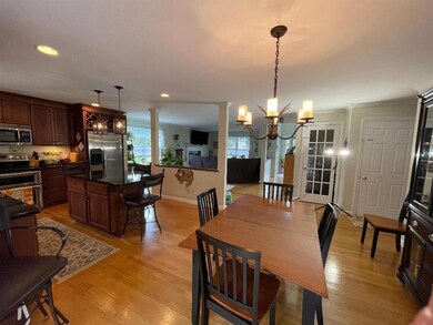 14 Pineo Farms Rd, Seabrook, NH 03874 - photo 4