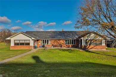 1574 Pen Argyl Rd, Pen Argyl, PA 18072 - photo 2