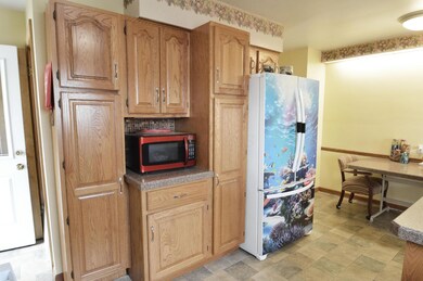 801 Joyful St, Columbus, OH 43204 - photo 7