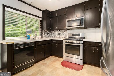 1239 Sharonton Dr, Stone Mountain, GA 30083 - photo 7